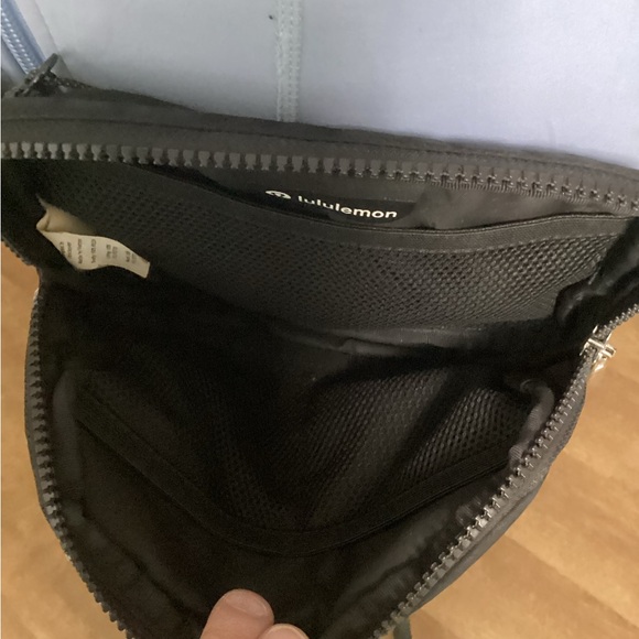 lululemon athletica Black Belt Bag - Picture 3 of 4
